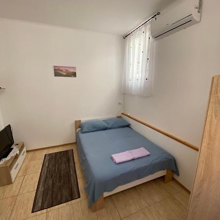 普拉Studio-Apartman Aurora公寓 外观 照片